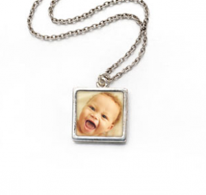 shutterfly necklace