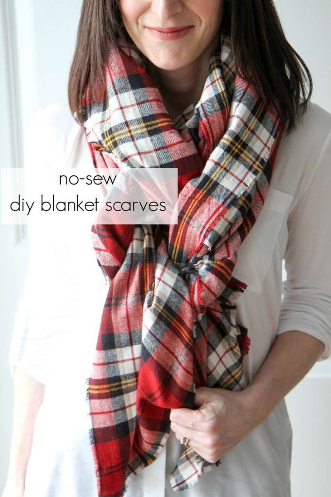 DIY Christmas NoSew Blanket Scarves Southern Savers