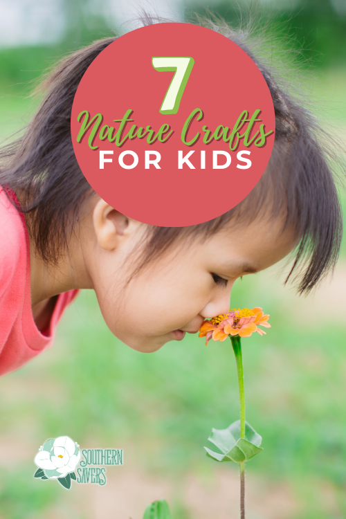If you're spending more time outside this year, try one of these fun and simple nature craft ideas, perfect for kids and adults to do together!
