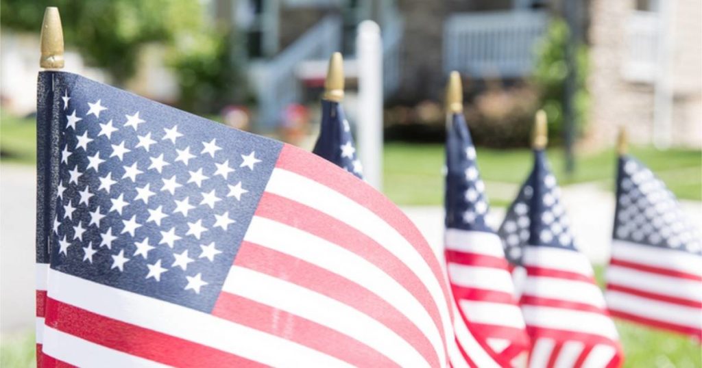 Lowe's Memorial Day Sales Save on Mulch, Appliances & More Southern