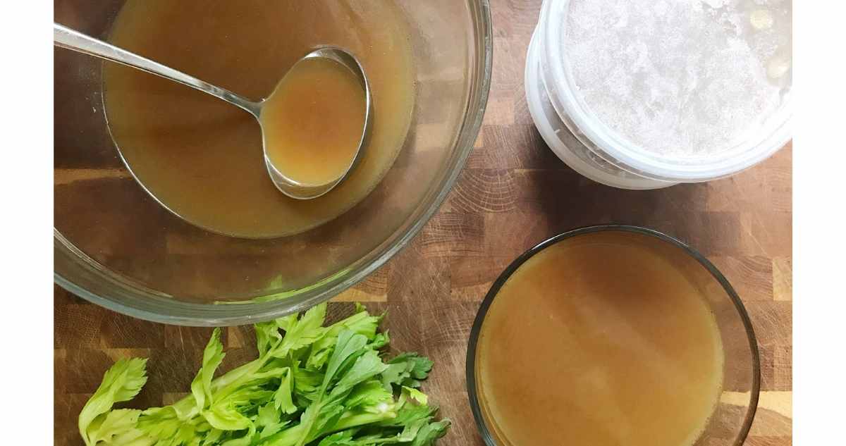 chicken bone broth