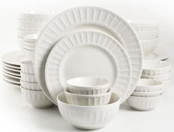 dinnerware set