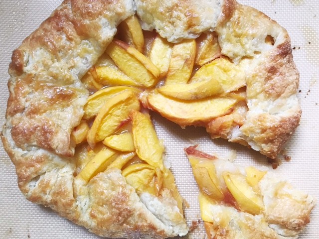 easy peach galette recipe