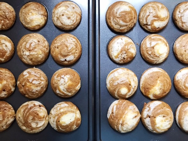 pumpkin cream cheese muffins