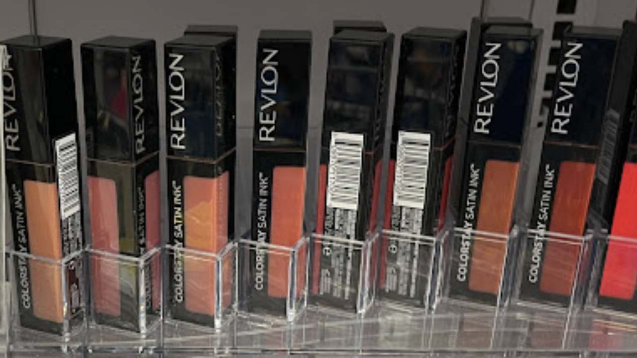 FREE Revlon Costmetics at Walgreens :: Southern Savers