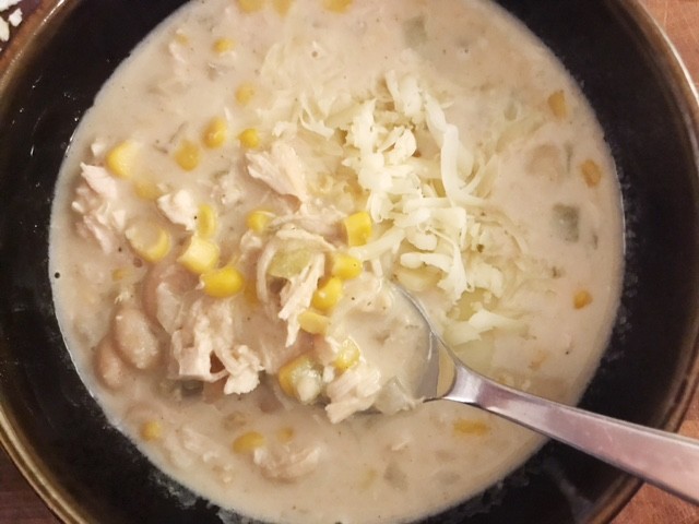 creamy chicken taco soup