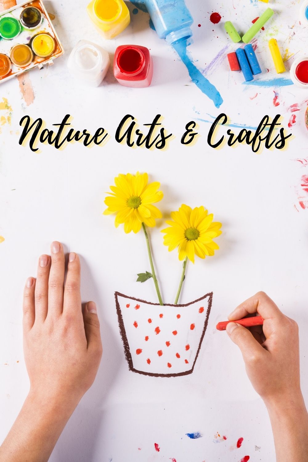 Let the kids be creative with what they find outdoors. Here are 10 of my favorite arts & crafts projects for kids that use objects in nature.