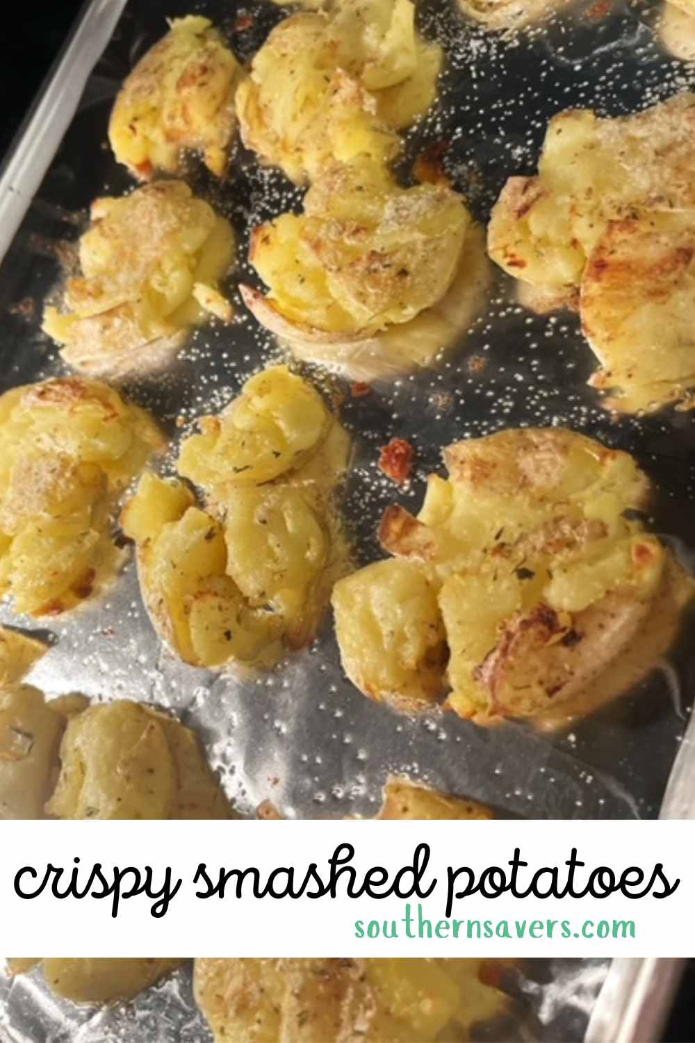 Calling all potato lovers! This recipe for crispy smashed potatoes is a great side dish with crispy edges and buttery insides.