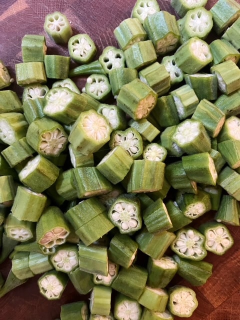 sliced okra