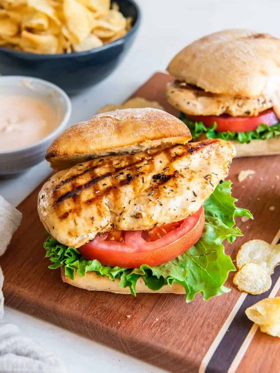 grilled chicken sandwiches